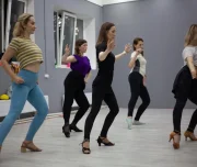школа танцев, растяжки и фитнеса legendy.dance изображение 4 на проекте lovefit.ru