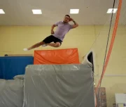 батутно-акробатический центр i-jump изображение 6 на проекте lovefit.ru