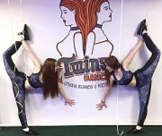 школа танцев twins dance изображение 1 на проекте lovefit.ru
